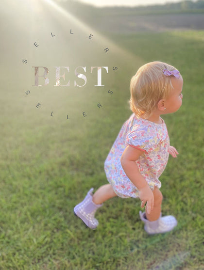 little girl wearing best selling hair bows